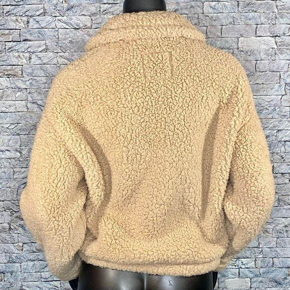 Hollister Half Zip Sherpa Pullover Women's Size XS Oversized with Pockets - Picture 3 of 8